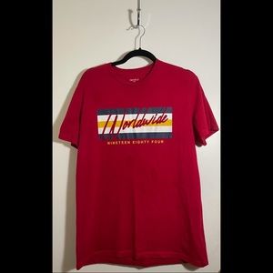 🔺Forever 21 men’s Worldwide t shirt🔻
